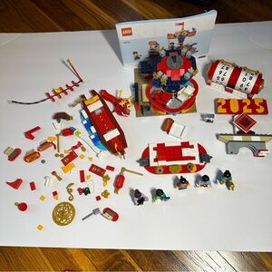 LEGO 40714 Carousel Ride & 40678 Festival – Incomplete, 5 Figs + Manual
